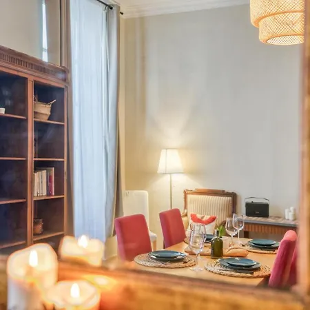 Apartment Superbe 95m2 Proche Arenes- Parking Offert