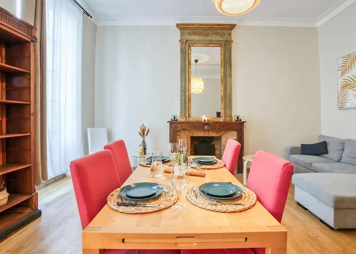 Superbe 95m2 Proche Arenes- Parking Offert Daire